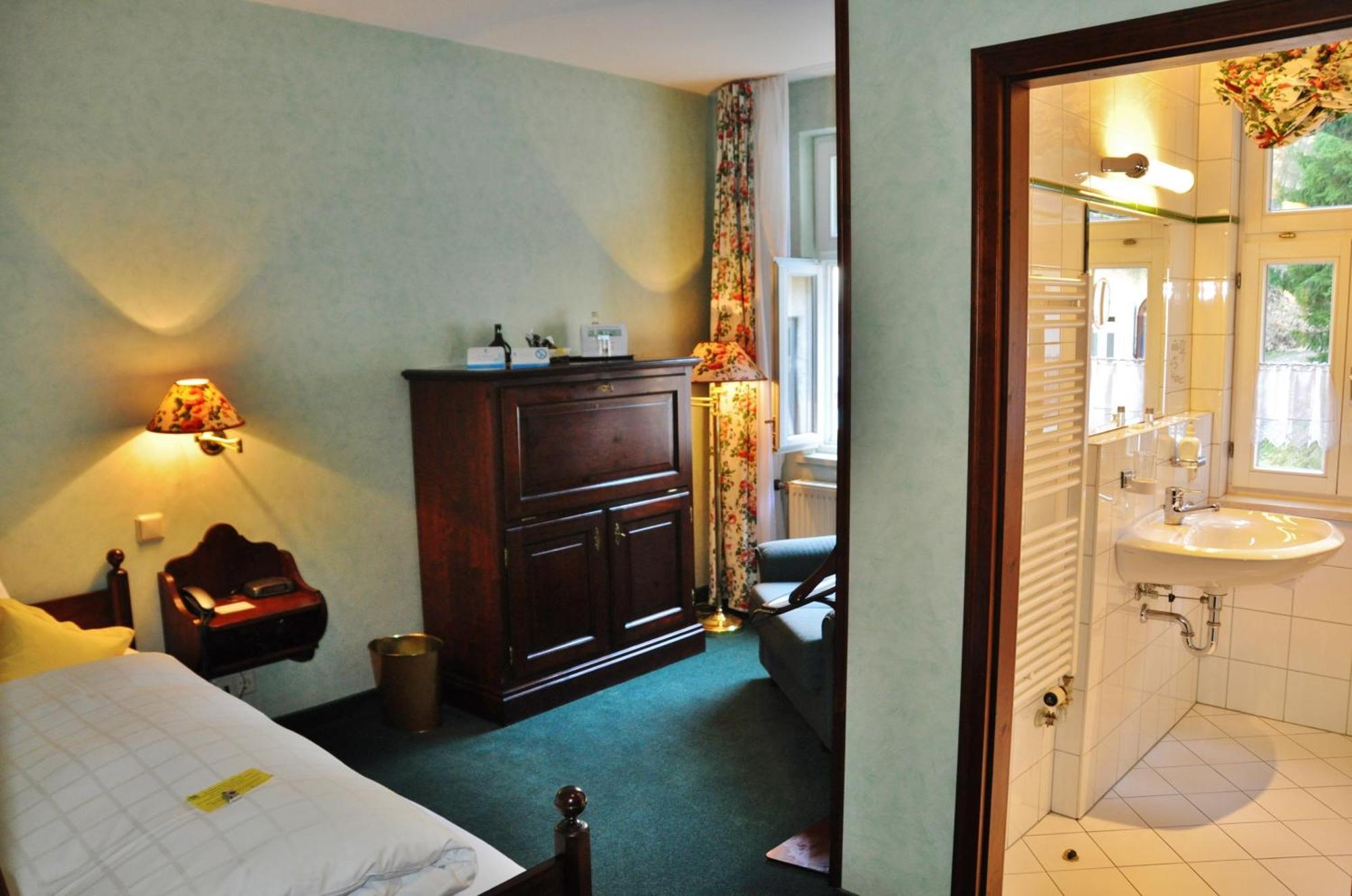 Oberweißbach Flair-Hotel Waldfrieden חדר תמונה