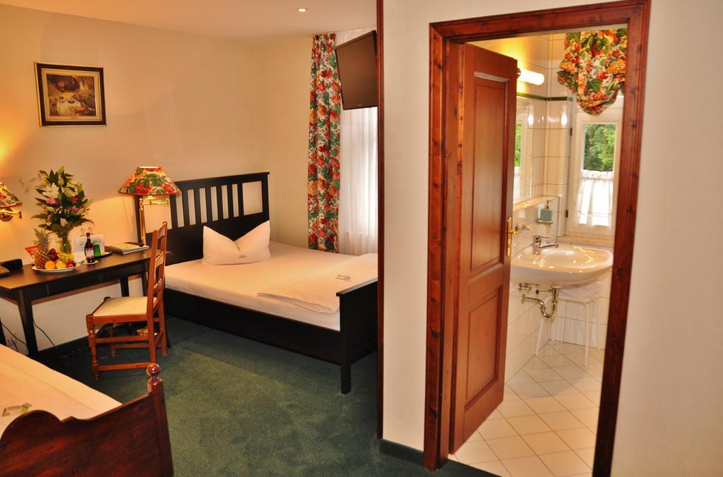 Oberweißbach Flair-Hotel Waldfrieden מראה חיצוני תמונה