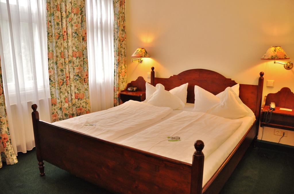 Oberweißbach Flair-Hotel Waldfrieden מראה חיצוני תמונה
