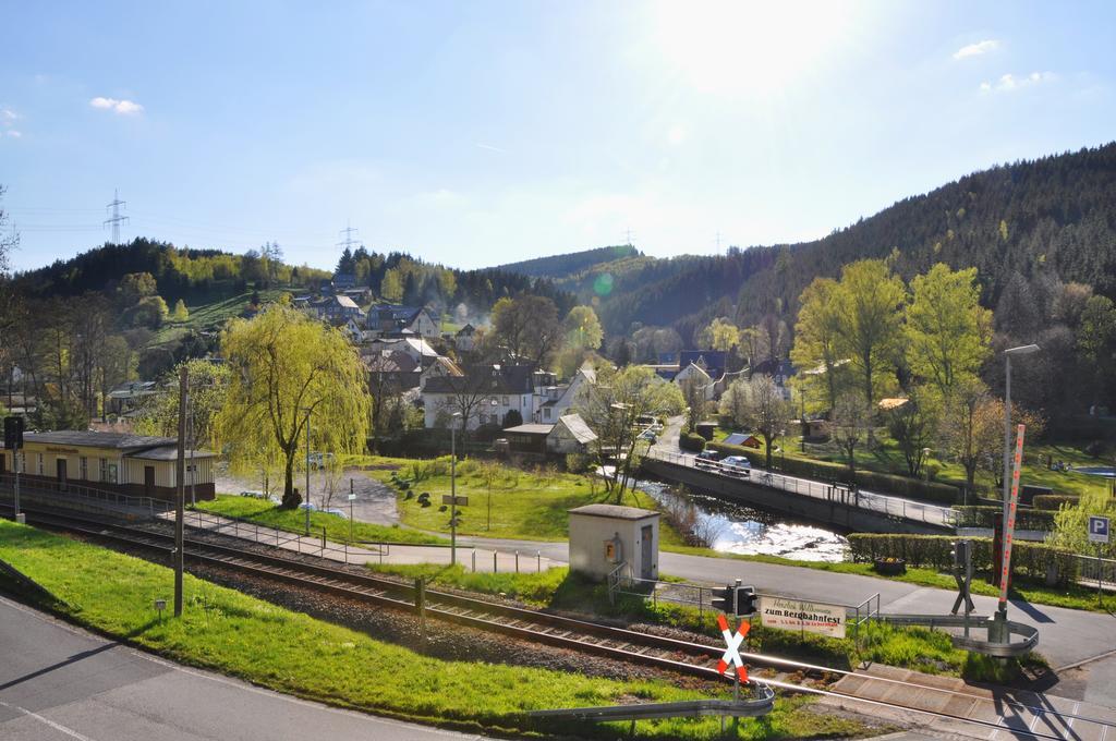 Oberweißbach Flair-Hotel Waldfrieden מראה חיצוני תמונה